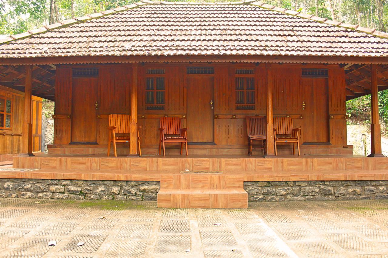Kalppavanam Heritage Resort Thekkady Exterior foto