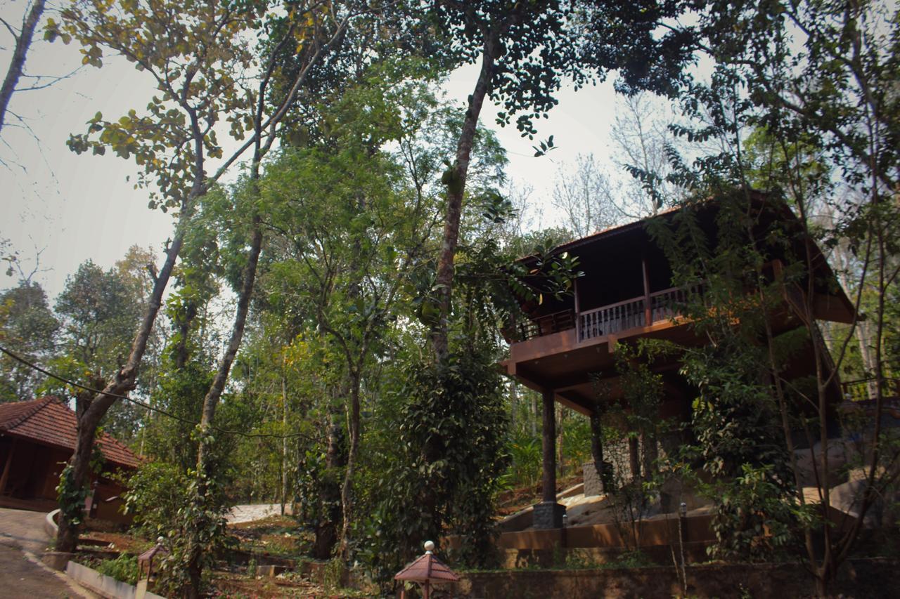 Kalppavanam Heritage Resort Thekkady Exterior foto